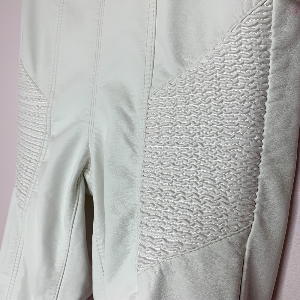 NWT Free People Kaelin Faux Leather White Pants 10 - Picture 8 of 16
